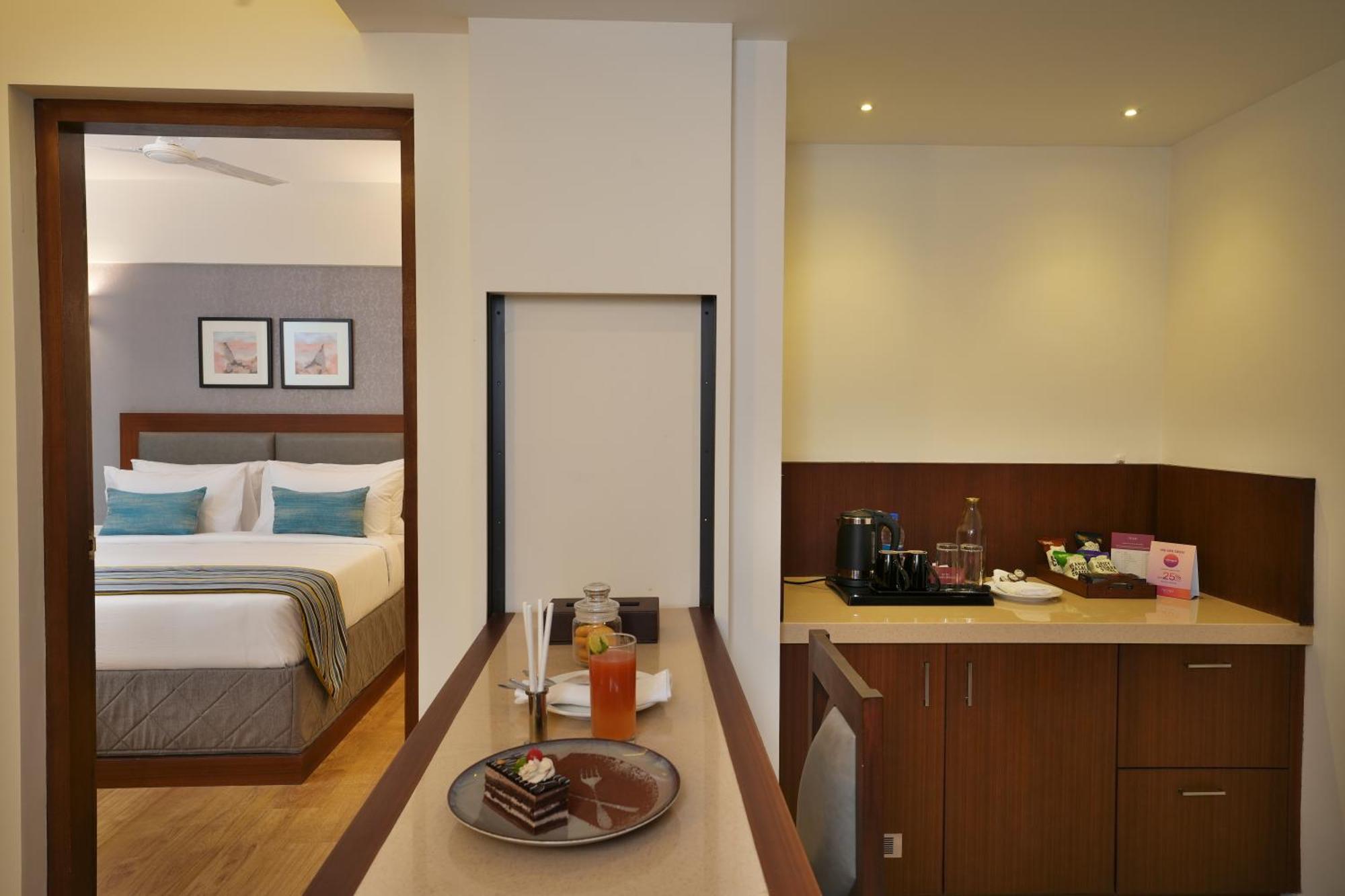 Noah Sky Suites Kochi エクステリア 写真