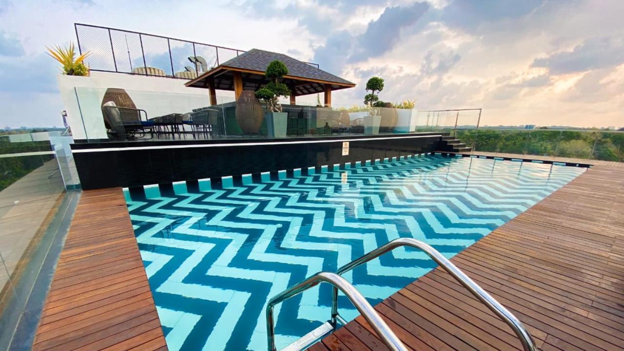 Noah Sky Suites Kochi エクステリア 写真
